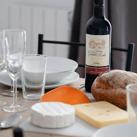 557 Niels - Stunning 17